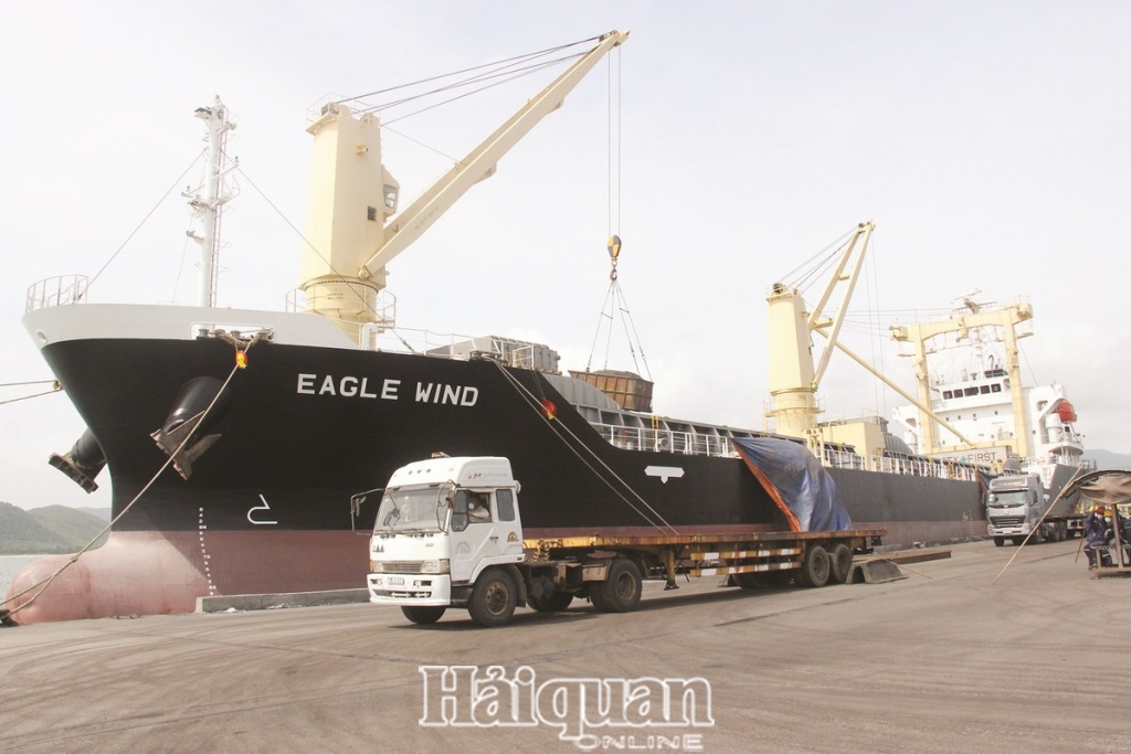 Bảo hiểm bảo lãnh thông quan hàng hóa xuất nhập khẩu: Đột phá mới thúc đẩy giao thương